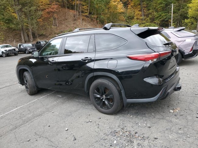 Salvage 2024 Toyota Highlander Hybrid Xle in Black