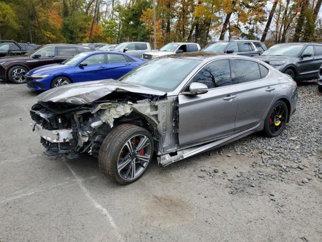 Salvage 2025 Genesis G70  in Gray