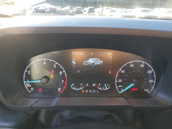 Salvage 2024 Ford Maverick  in Белый