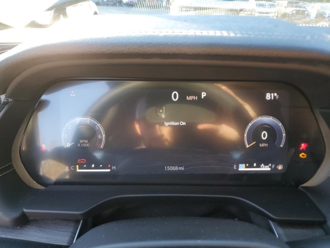 Salvage 2024 Jeep Grand Cherokee L Limited in Черный