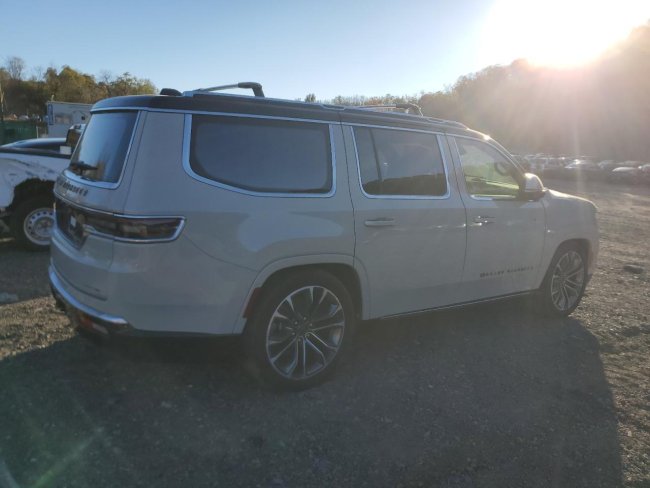 Salvage 2022 Jeep Grand Wagoneer Series Iii in Белый
