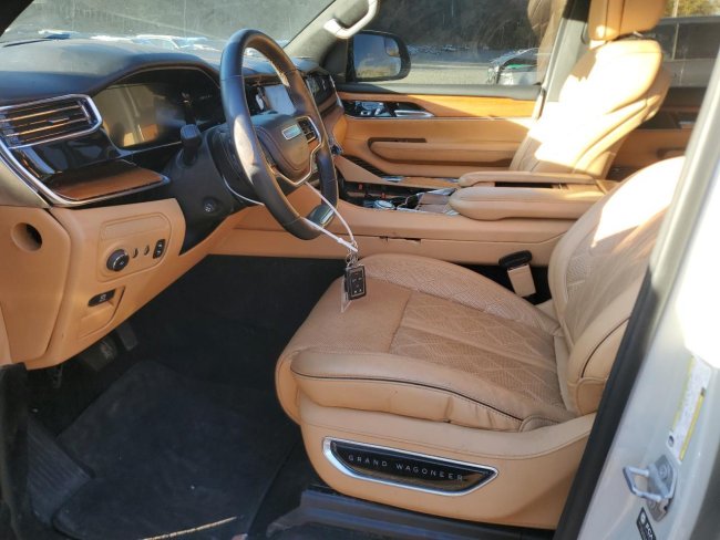 Salvage 2022 Jeep Grand Wagoneer Series Iii in Белый