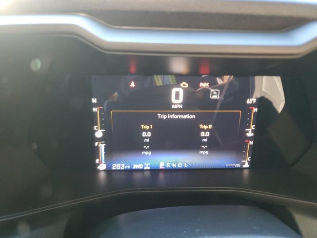 Salvage 2023 Chevrolet Colorado Trail Boss in Коричневый