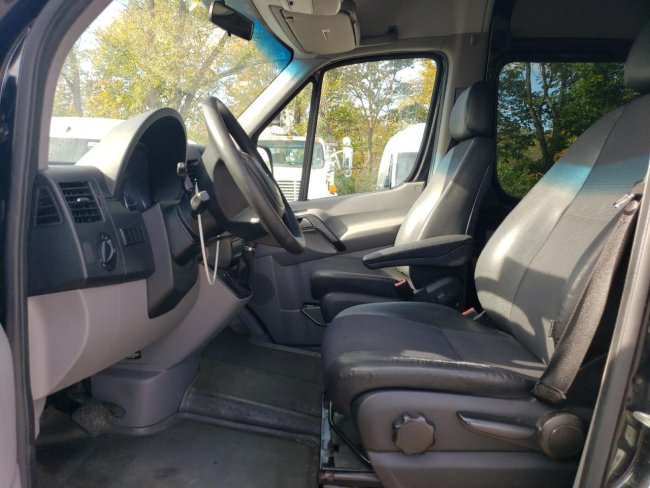 Salvage 2016 Mercedes-benz Sprinter  in Black