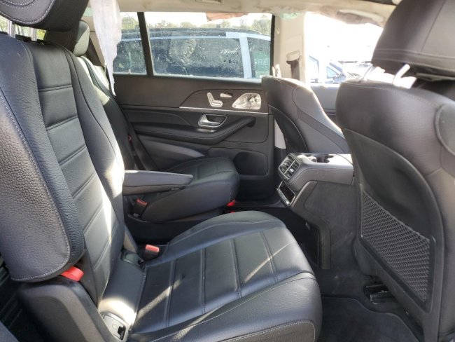 Salvage 2025 Mercedes-benz Gls 580 4matic in Серый