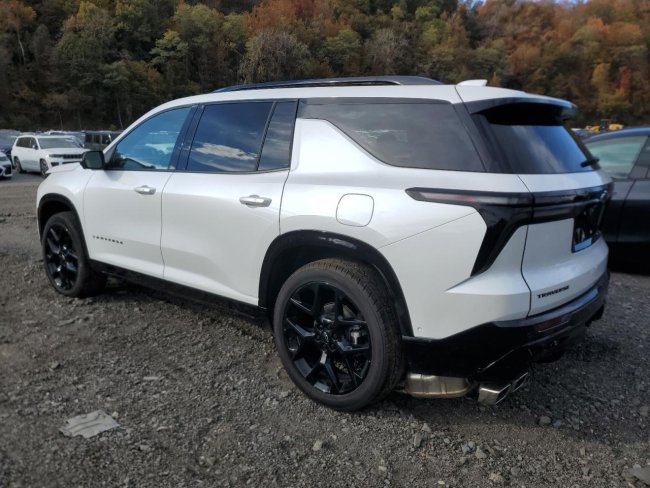 Salvage 2025 Chevrolet Traverse Rs in Белый