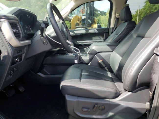 Salvage 2023 Ford Expedition Xlt in Black