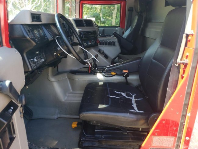 Salvage 1996 American General H1 Xlc2 in Red