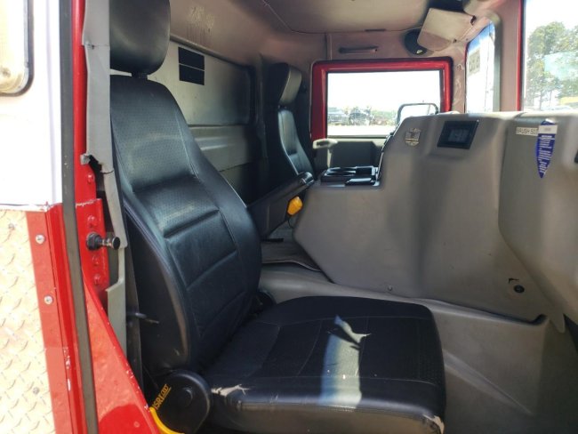 Salvage 1996 American General H1 Xlc2 in Red