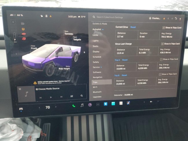Salvage 2024 Tesla Cybertruck  in Gray