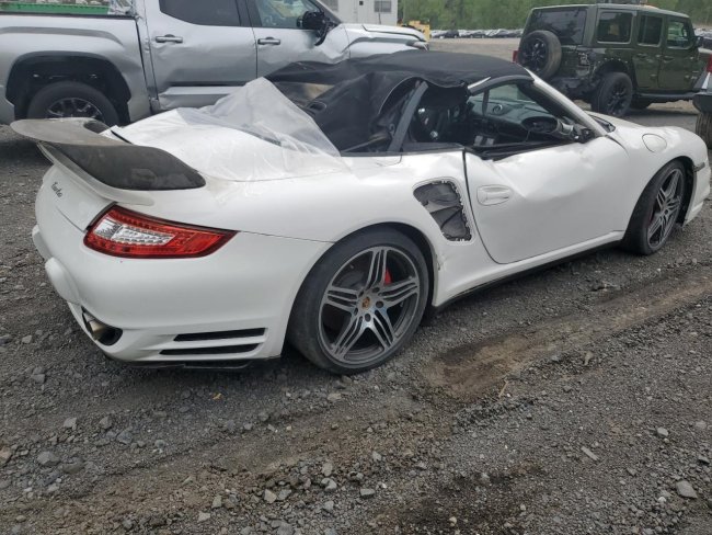 Salvage 2008 Porsche 911 Turbo in White