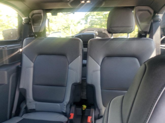 Salvage 2024 Ford Bronco Black Diamond in Gray