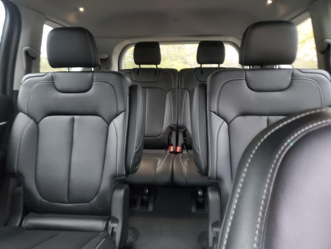 Salvage 2023 Jeep Grand Cherokee L Limited in Black