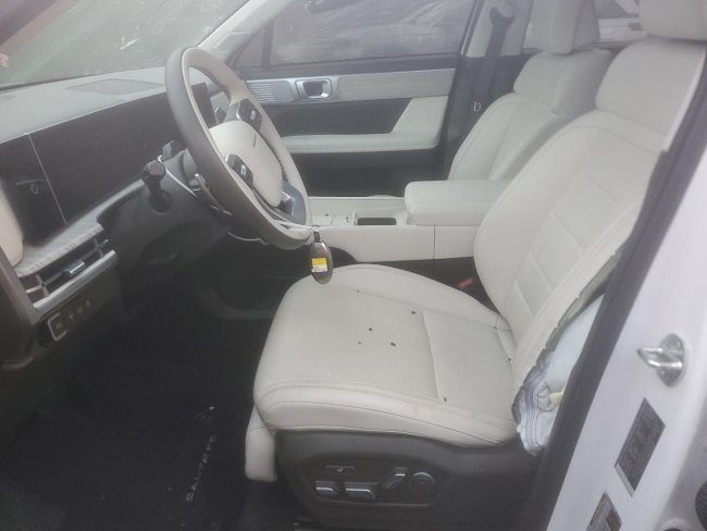 Salvage 2025 Hyundai Santa Fe Calligraphy in White