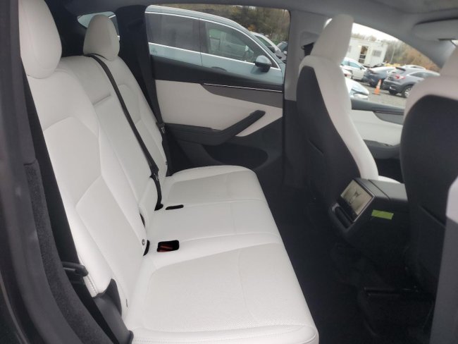 Salvage 2026 Tesla Model Y  in Gray