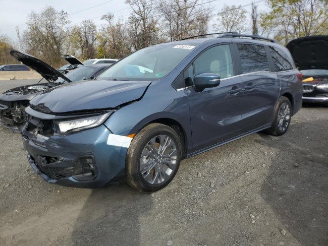 Salvage 2026 Honda Odyssey Touring in Синий