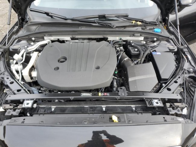 Salvage 2025 Volvo V60 Cross Country Plus in Black