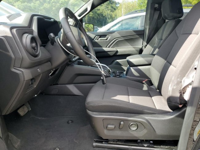 Salvage 2024 Chevrolet Colorado  in Black