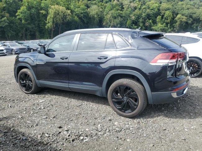 Salvage 2023 Volkswagen Atlas Cross Sport Se in Black
