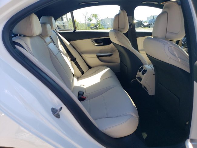Salvage 2023 Mercedes-benz C 300 4matic in White