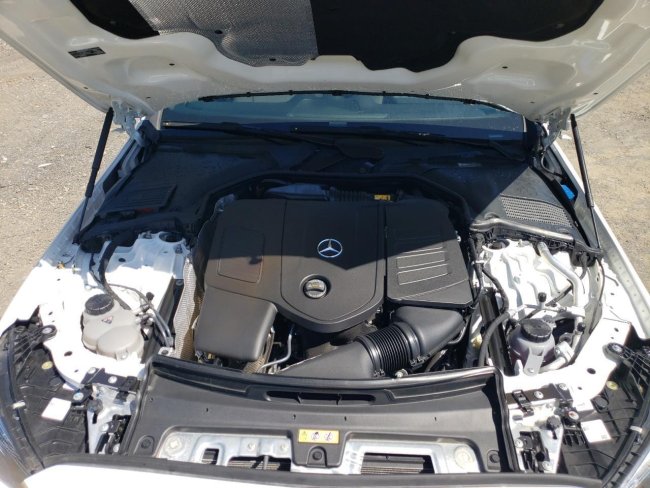 Salvage 2023 Mercedes-benz C 300 4matic in White