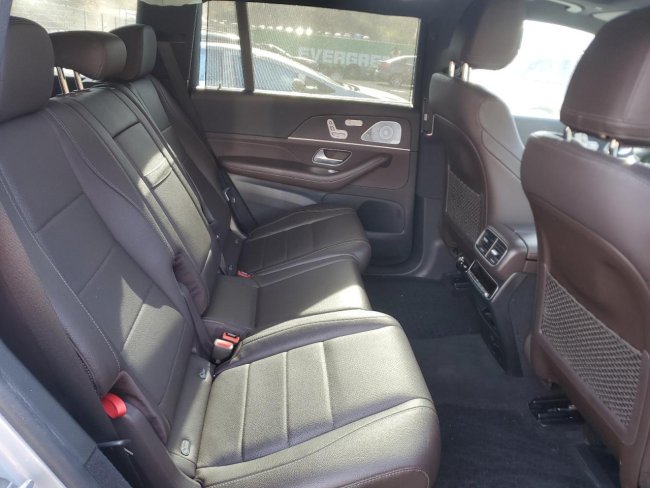 Salvage 2023 Mercedes-benz Gls 450 4matic in Серый