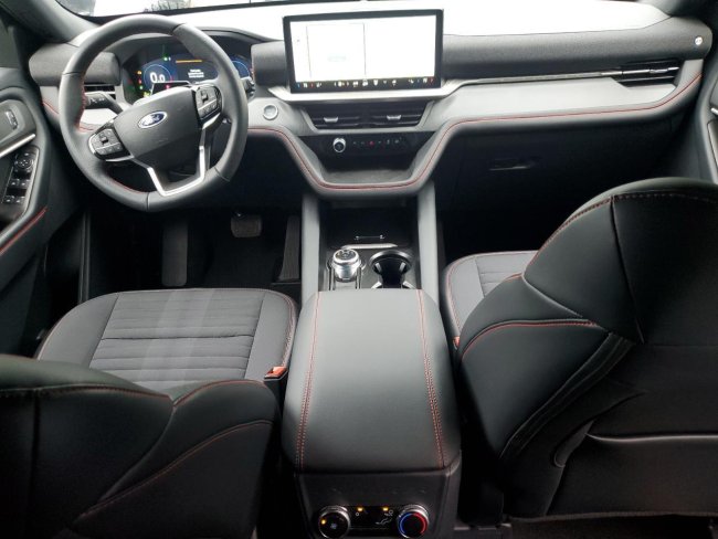 Salvage 2025 Ford Explorer St-line in Gray