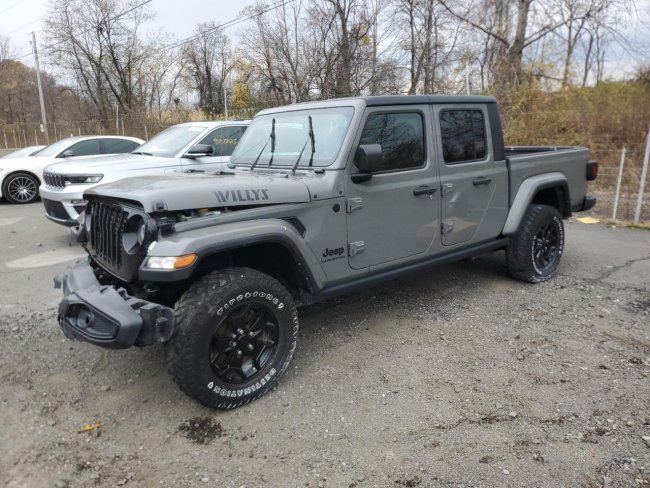 Salvage 2021 Jeep Gladiator Sport in Серый
