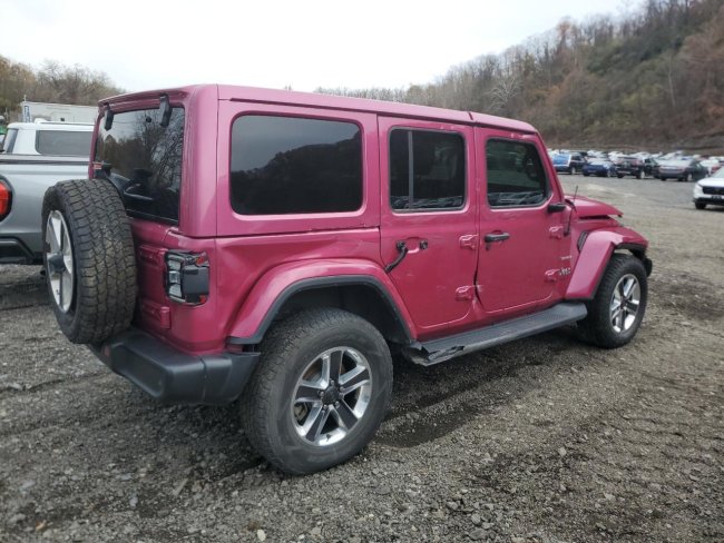 Salvage 2021 Jeep Wrangler Unlimited Sahara in Розовый