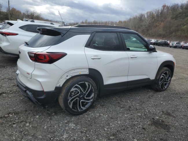 Salvage 2026 Chevrolet Trailblazer Rs in White