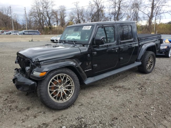 Salvage 2021 Jeep Gladiator Overland in Black