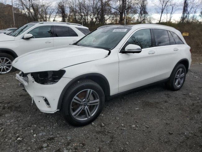 Salvage 2022 Mercedes-benz Glc 300  in White