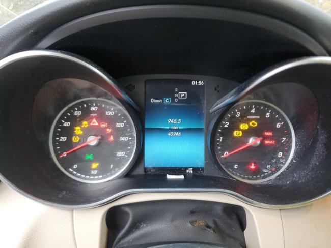 Salvage 2022 Mercedes-benz Glc 300  in White