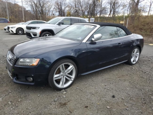 Salvage 2011 Audi S5  in Green
