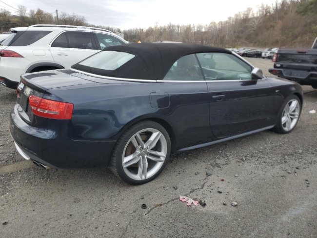 Salvage 2011 Audi S5  in Green