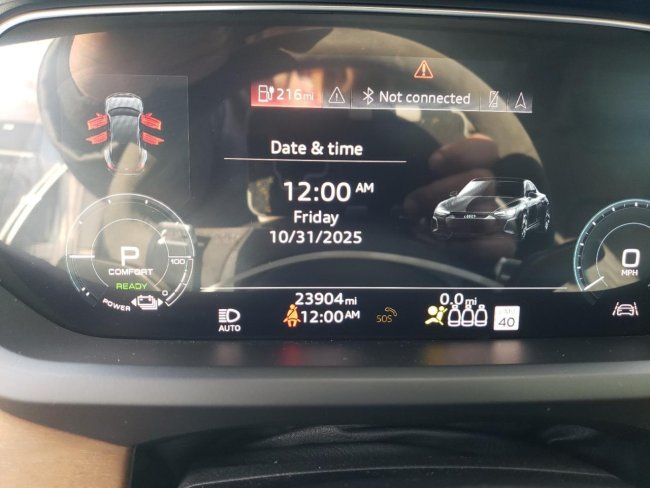 Salvage 2022 Audi E-tron Gt Premium Plus in Gray