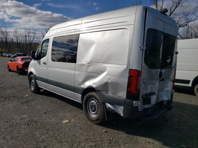 Salvage 2024 Mercedes-benz Sprinter  in Gray