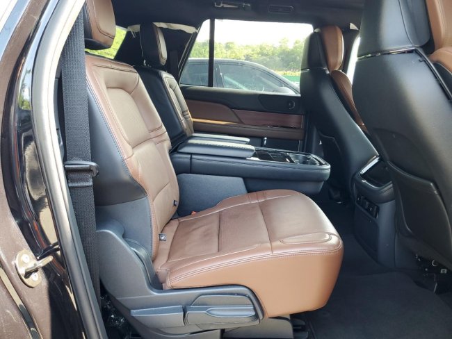 Salvage 2024 Lincoln Navigator L Reserve in Black