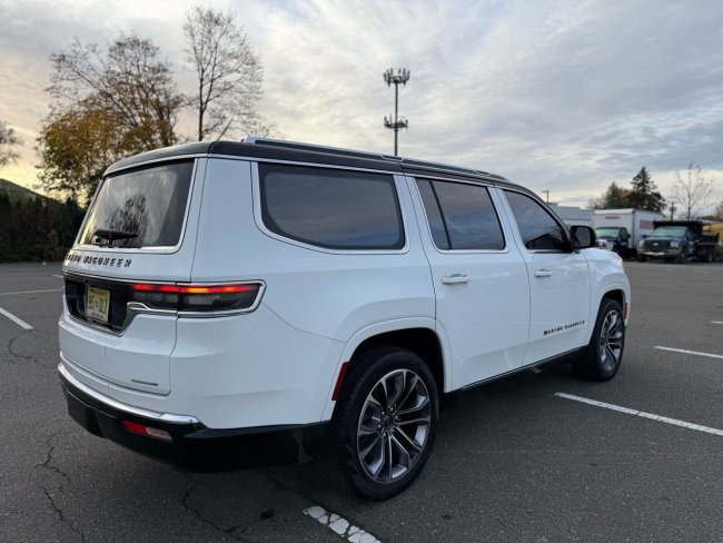 Salvage 2023 Jeep Grand Wagoneer Series Iii in White