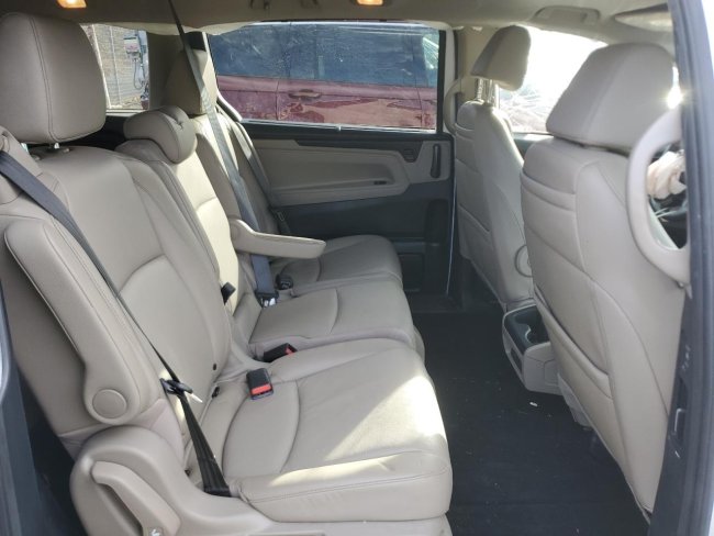 Salvage 2023 Honda Odyssey Touring in White
