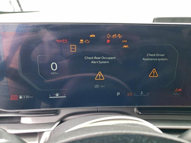 Salvage 2025 Kia Carnival Sx in Blue