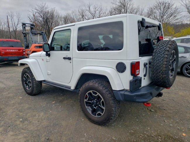 Salvage 2017 Jeep Wrangler Rubicon in White