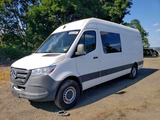 Salvage 2019 Mercedes-benz Sprinter  in Gray
