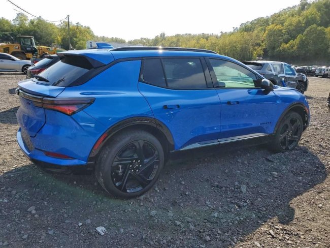 Salvage 2025 Chevrolet Equinox Rs in Blue
