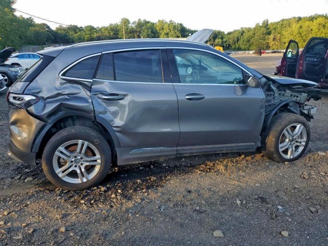 Salvage 2023 Mercedes-benz Gla 250 4matic in Gray
