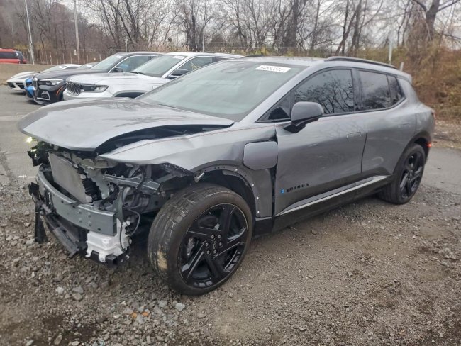 Salvage 2024 Chevrolet Equinox Rs in Gray