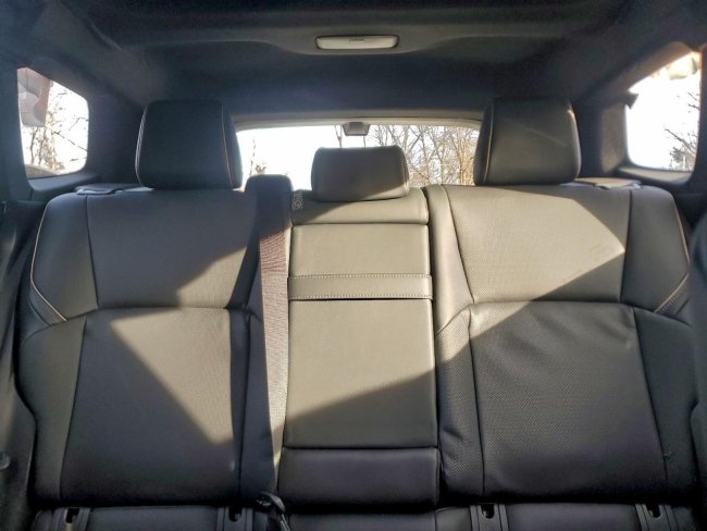 Salvage 2025 Toyota Crown Signia Xle in Коричневый