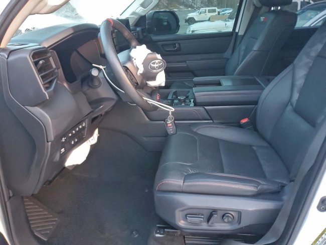 Salvage 2022 Toyota Tundra  in 