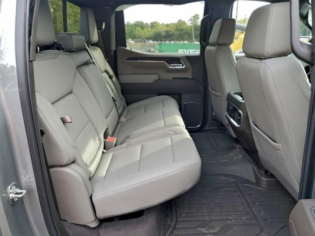 Salvage 2025 Gmc Sierra  in Gray