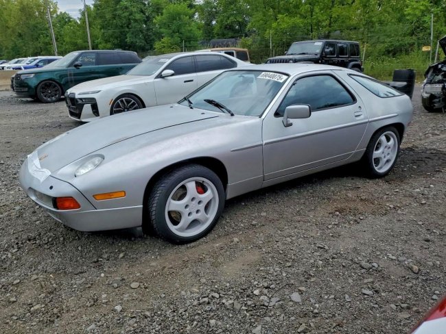 Salvage 1988 Porsche 928 S-4 in Gray